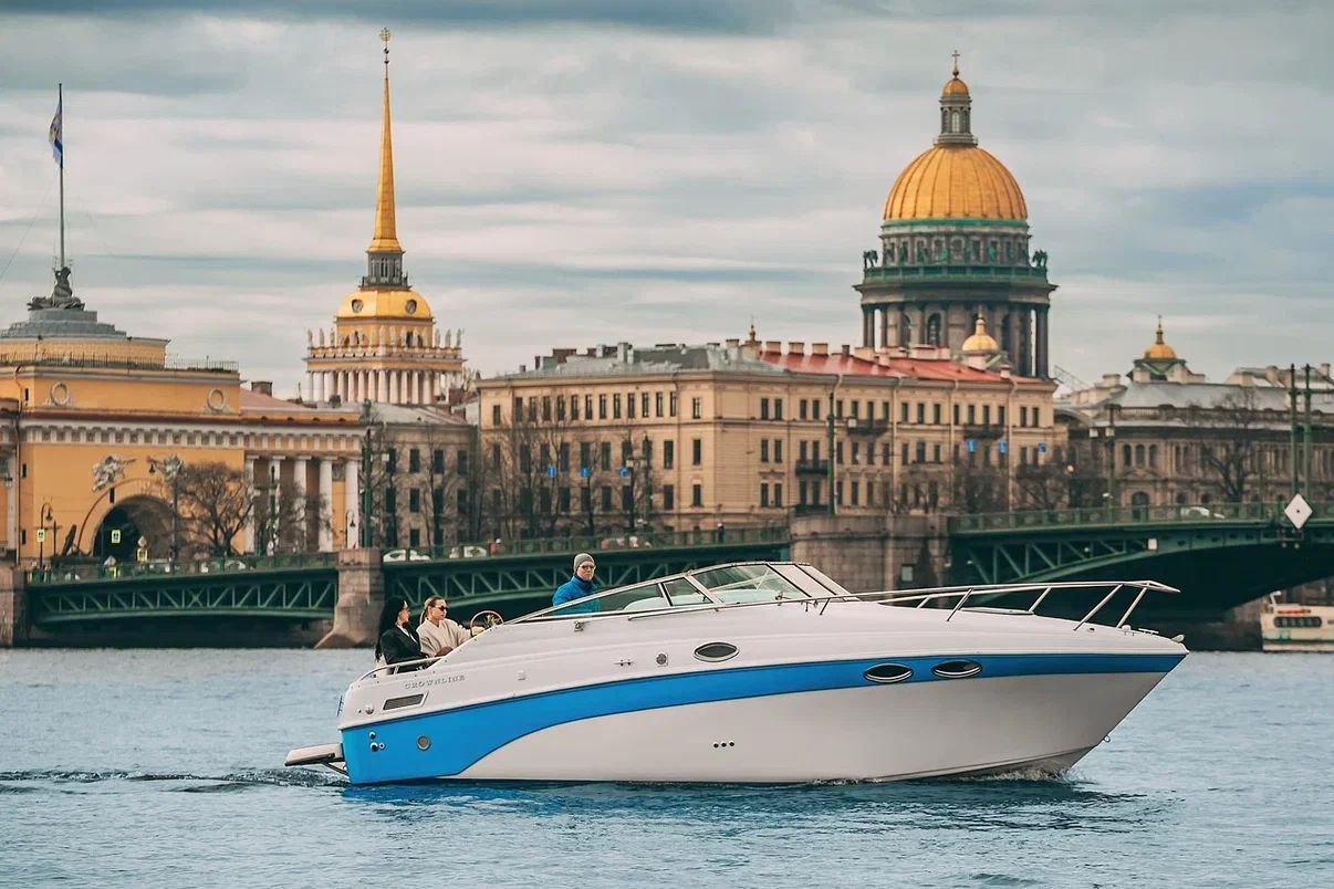 Мира (Mira)
